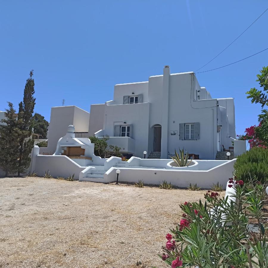 Isalos Paros 나오우사 외부 사진